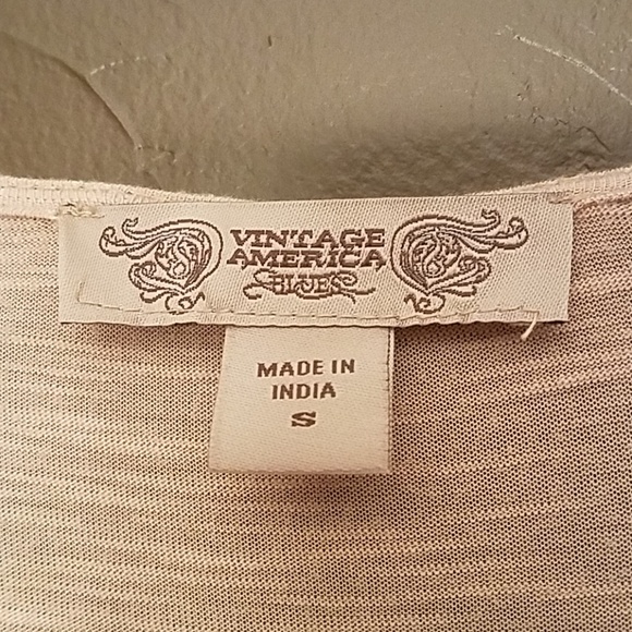 Nine West Vintage America High-Low Top - Picture 7 of 8